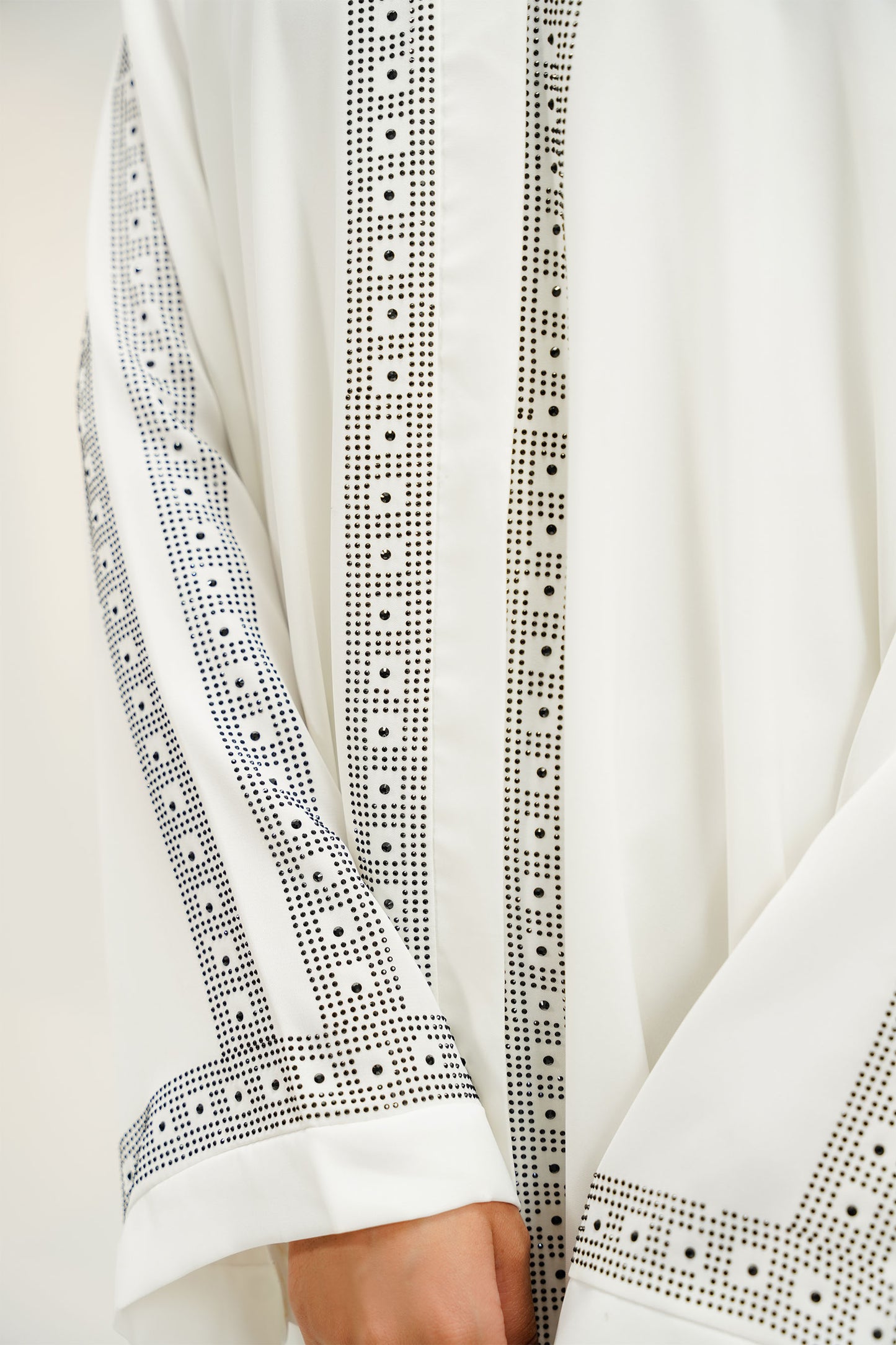 Noor Abaya