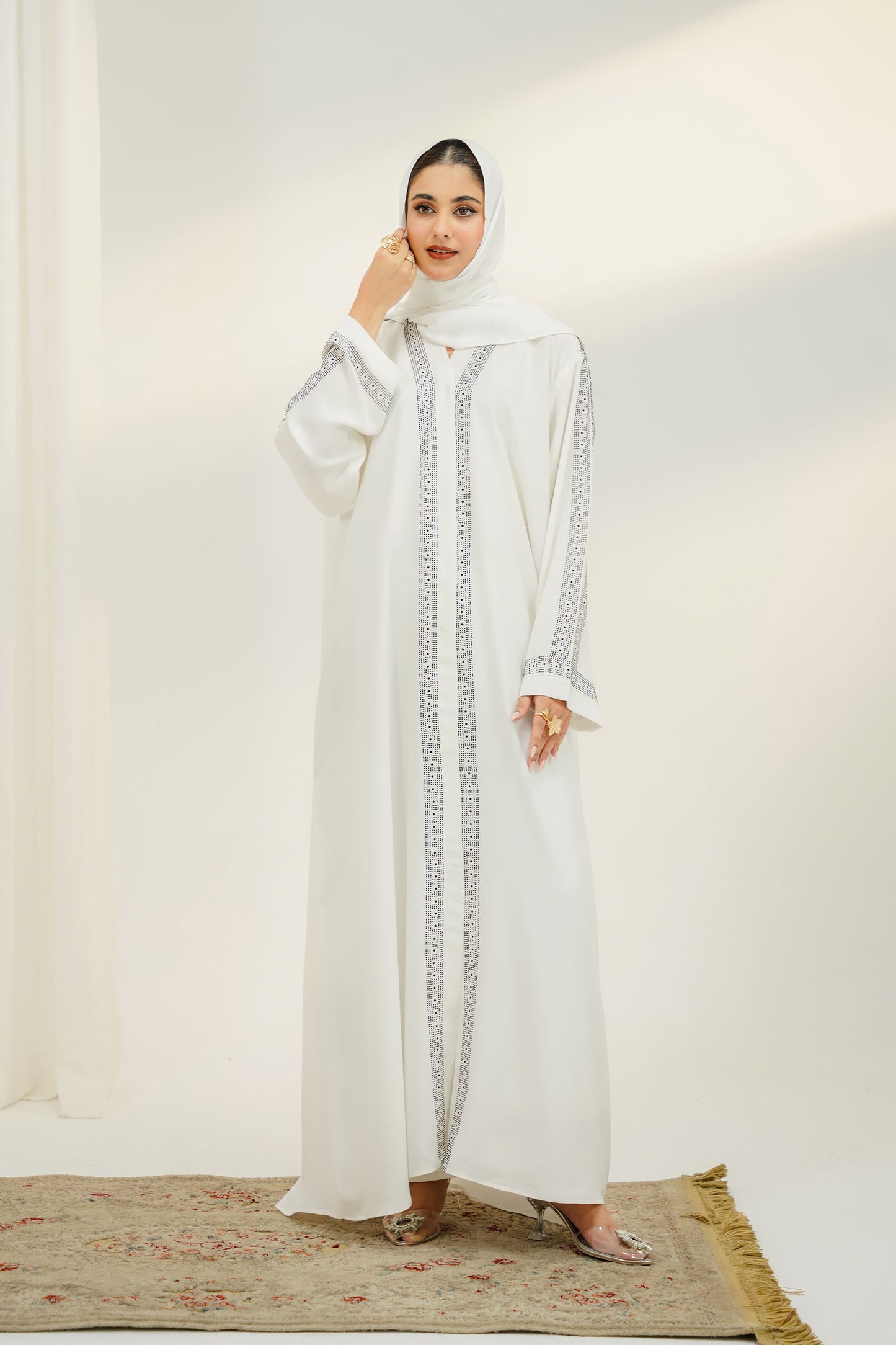 Noor Abaya