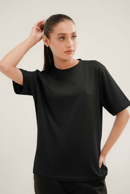 Women - Basic Black T-Shirt