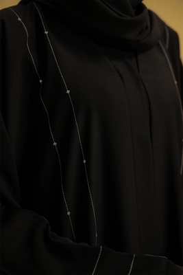 Embellished Hareer Abaya Set | Black
