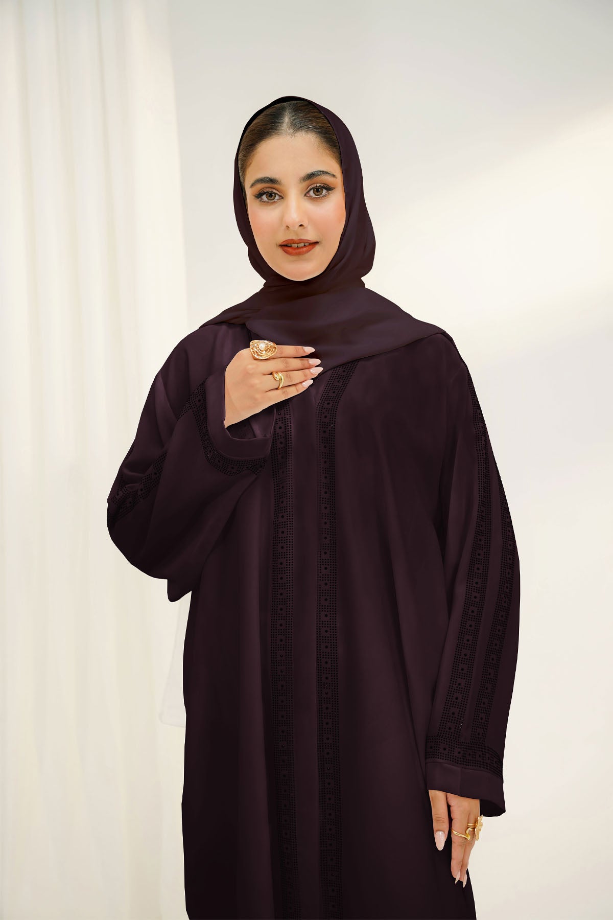 Naddah Abaya