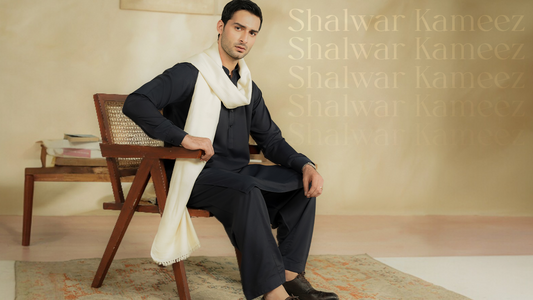 How to Choose the Right Fabric for Men's Shalwar Kameez in Pakistan