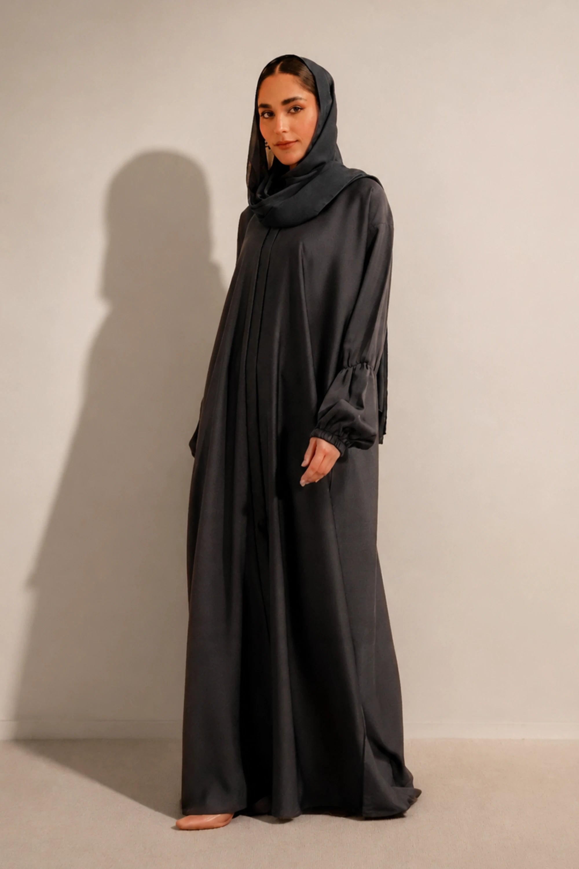 Basic Gathered Sleeves Abaya Set | Grey