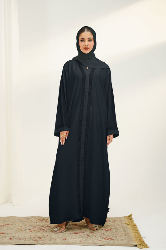 Layali | Buttoned Up 1800