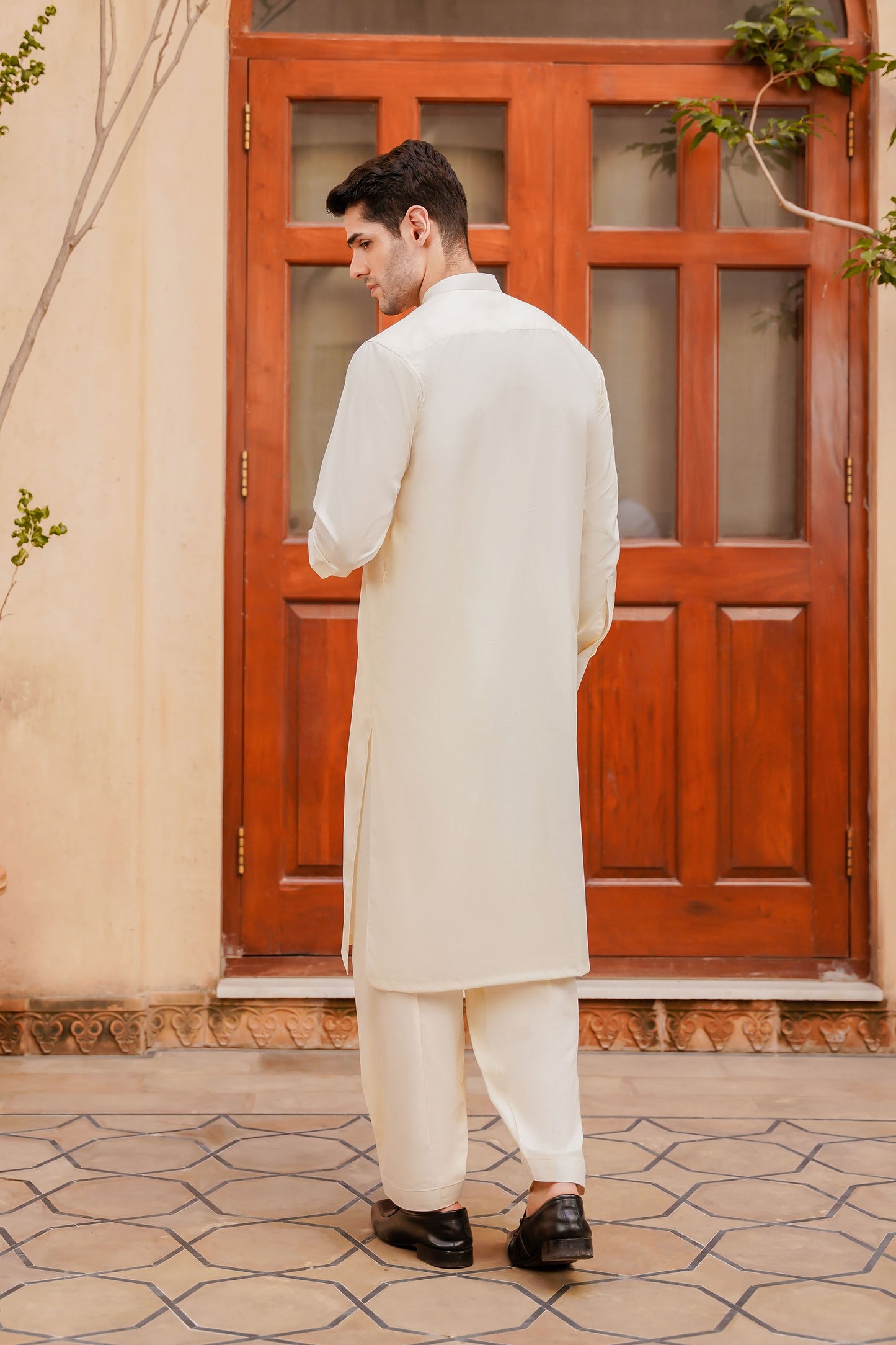 SHALWAR KAMEEZ FOR MEN | EGGSHELL WHITE - BOSKI