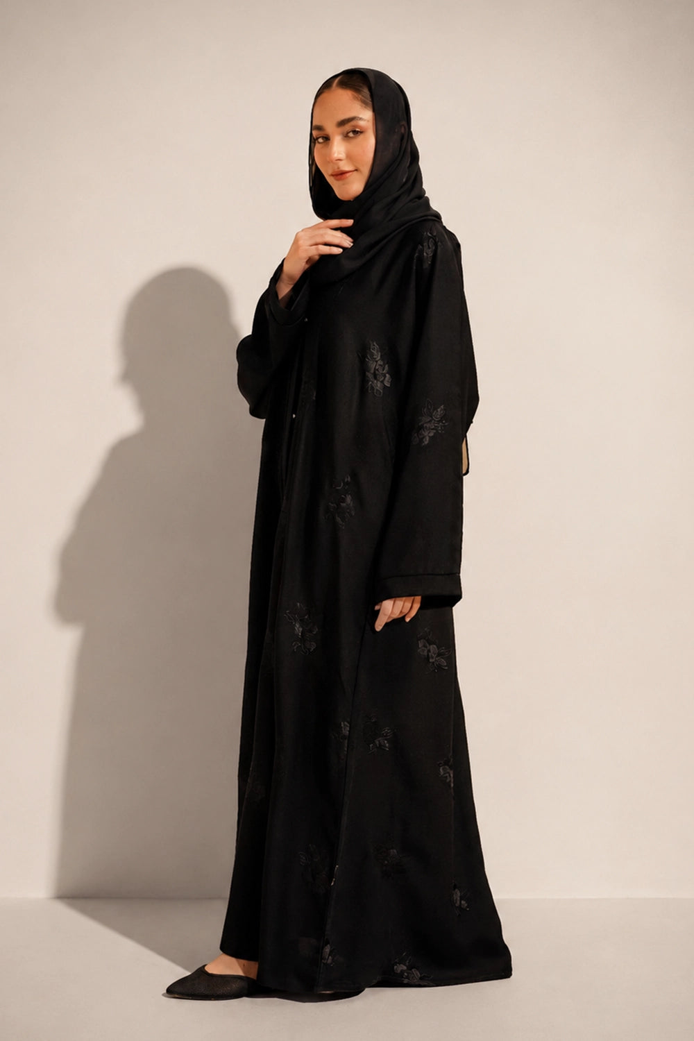 Basic Embroidered Set | Black
