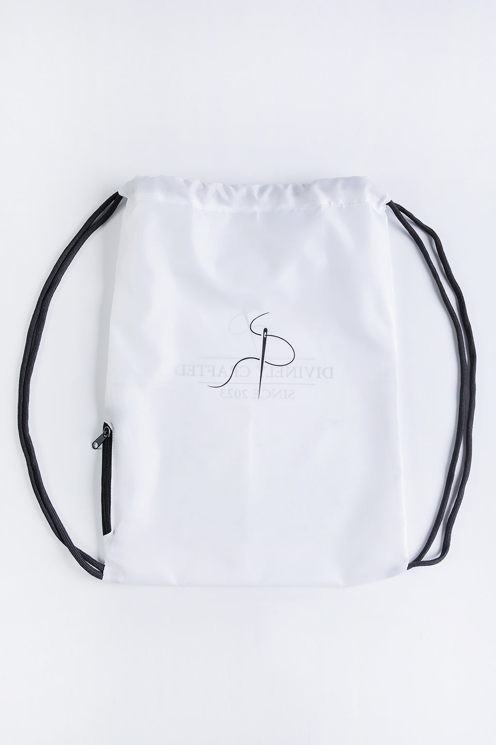 Pull string bag online