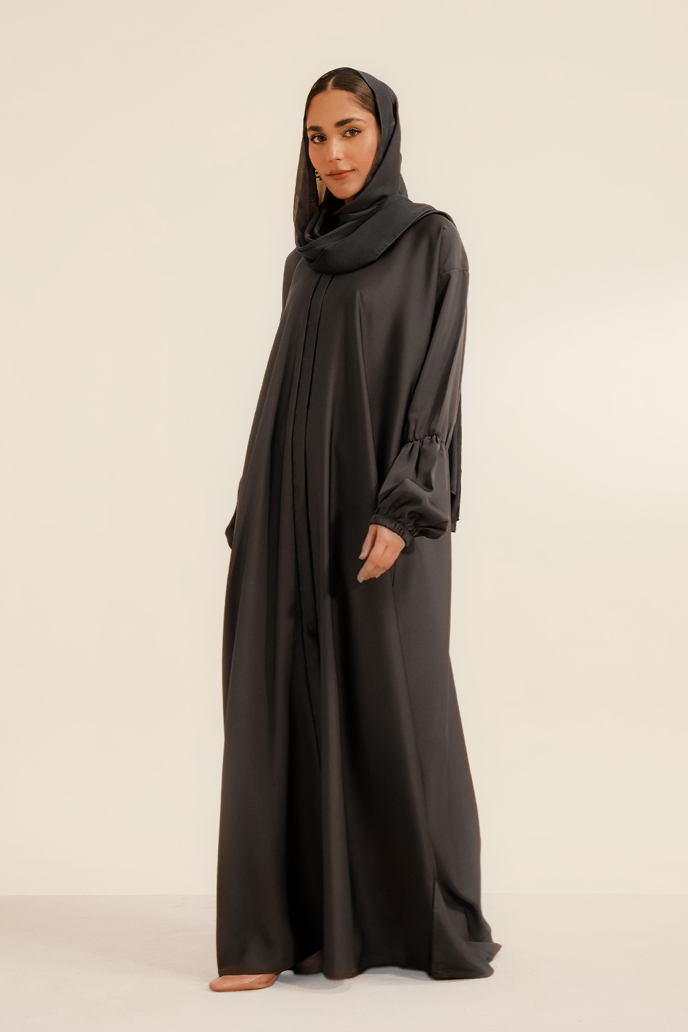 Basic Gathered Sleeves Abaya | Grey