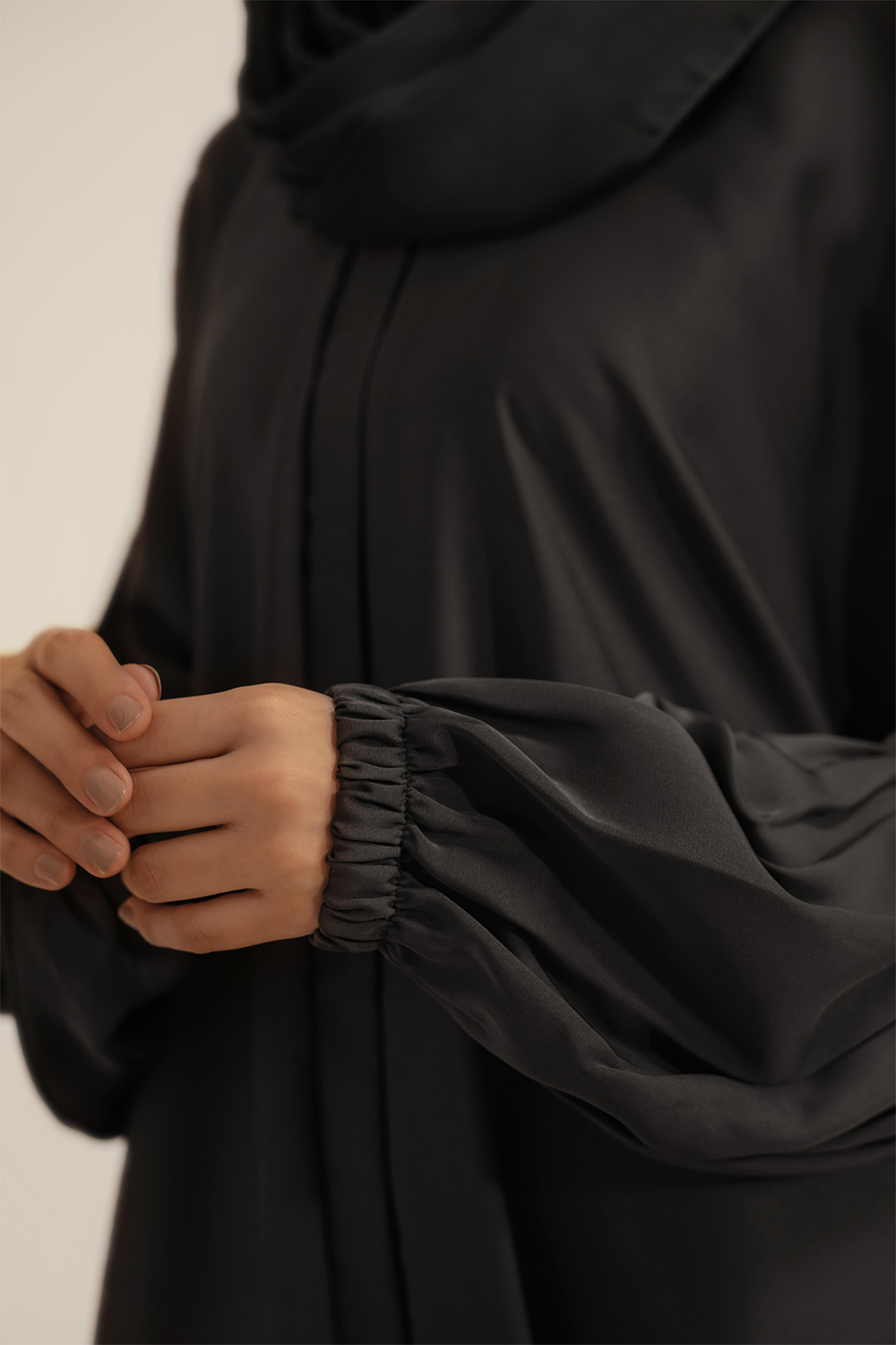 Basic Gathered Sleeves Abaya | Grey
