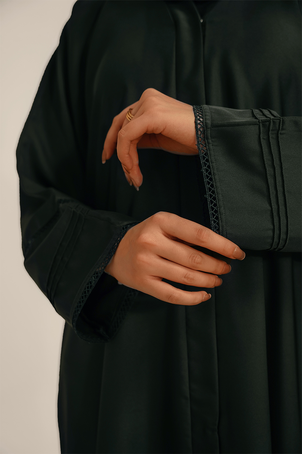 Basic Pleat Abaya Set | Dark Green