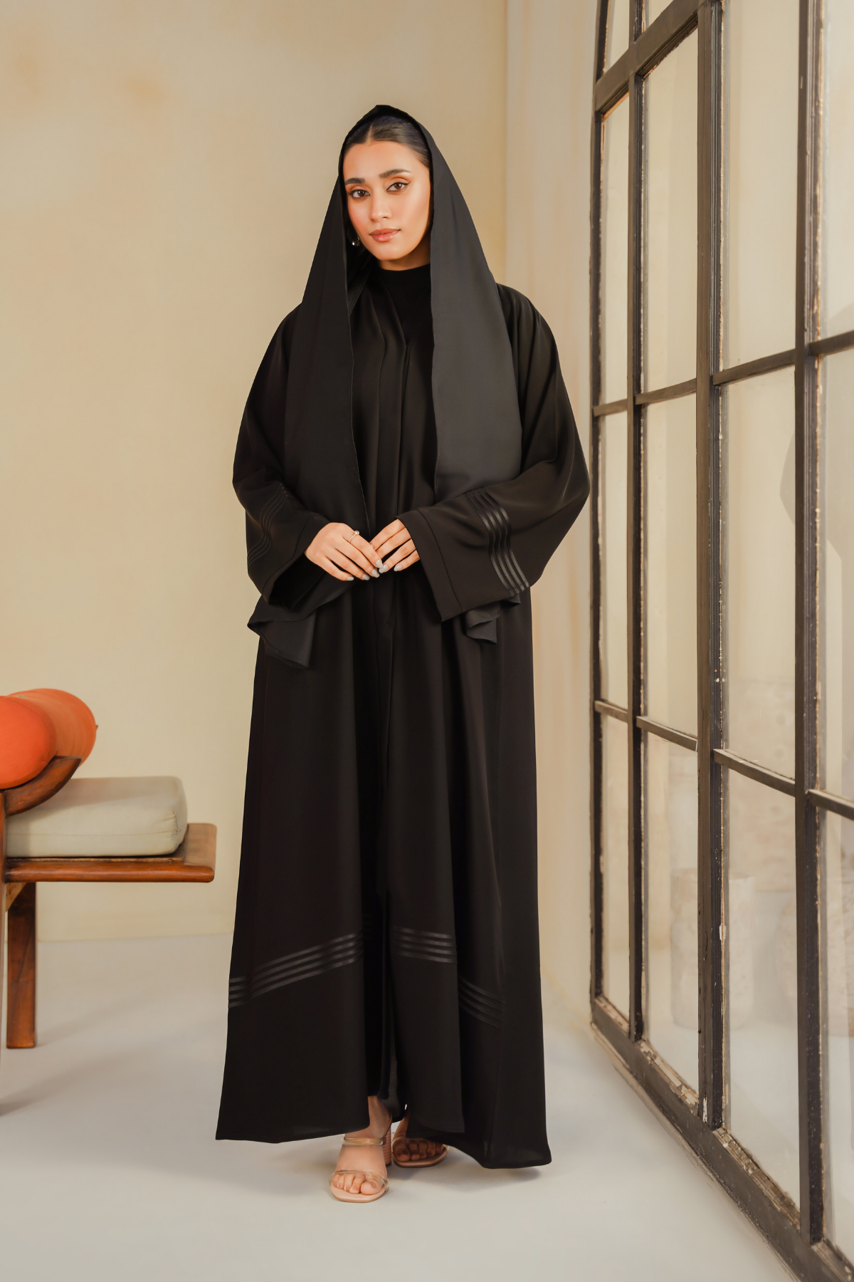 Ava Abaya | Buttoned Up