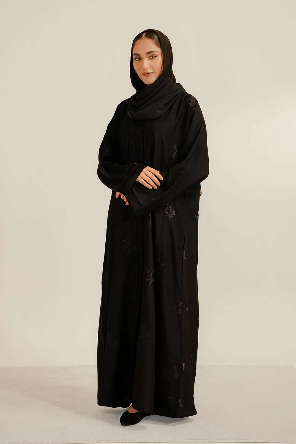 Basic Embroidered Set | Black