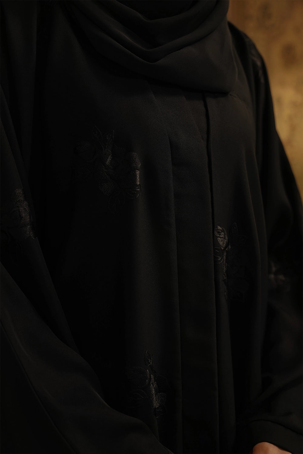 Basic Embroidered Set | Black