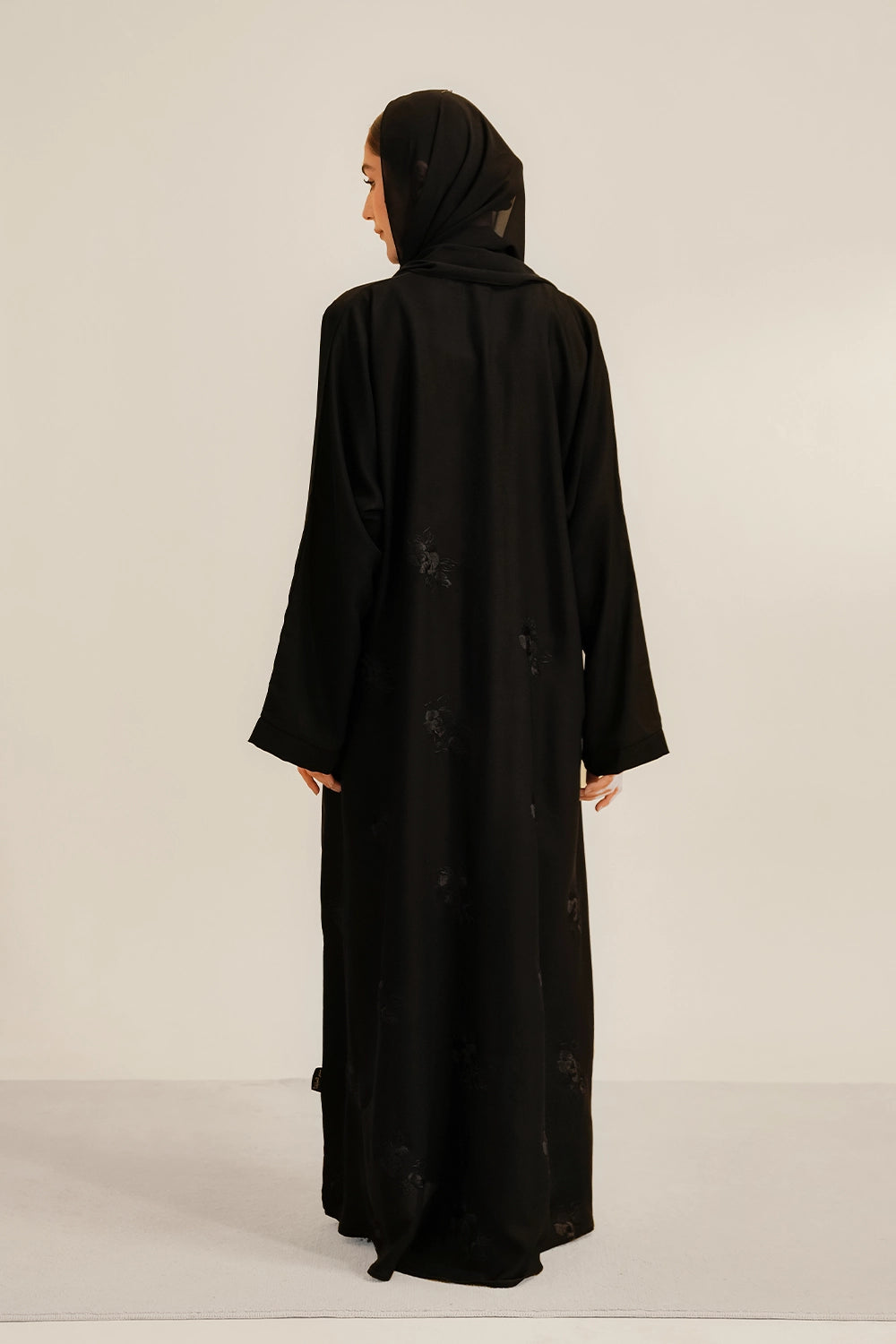Basic Embroidered Set | Black