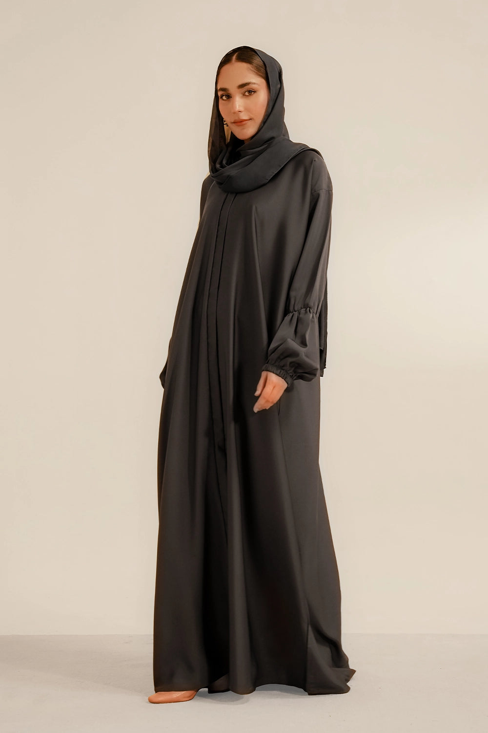 Basic Gathered Sleeves Abaya Set | Grey