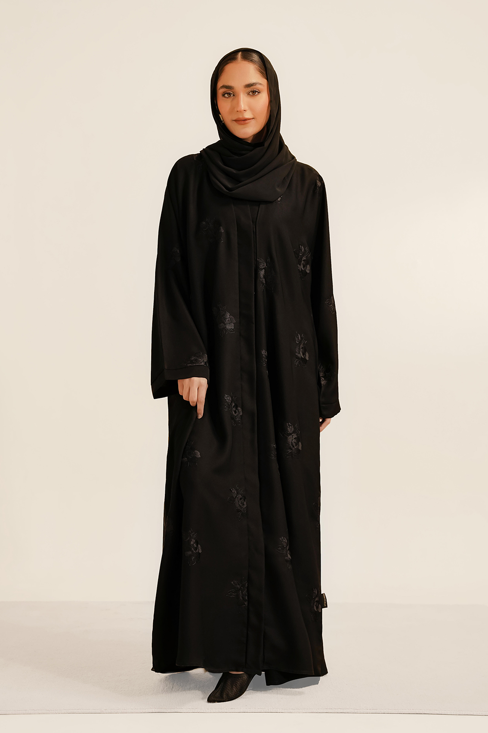 Basic Embroidered | Black