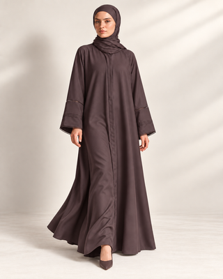 The Soft Pleat Abaya