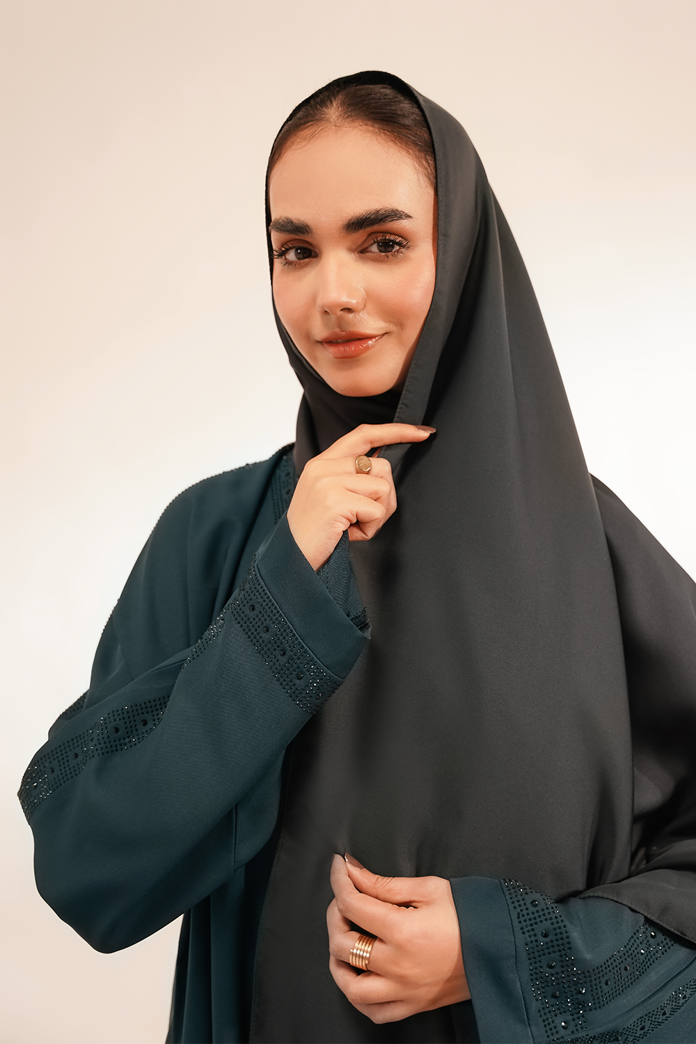 Fajr Abaya Set | Buttoned Up