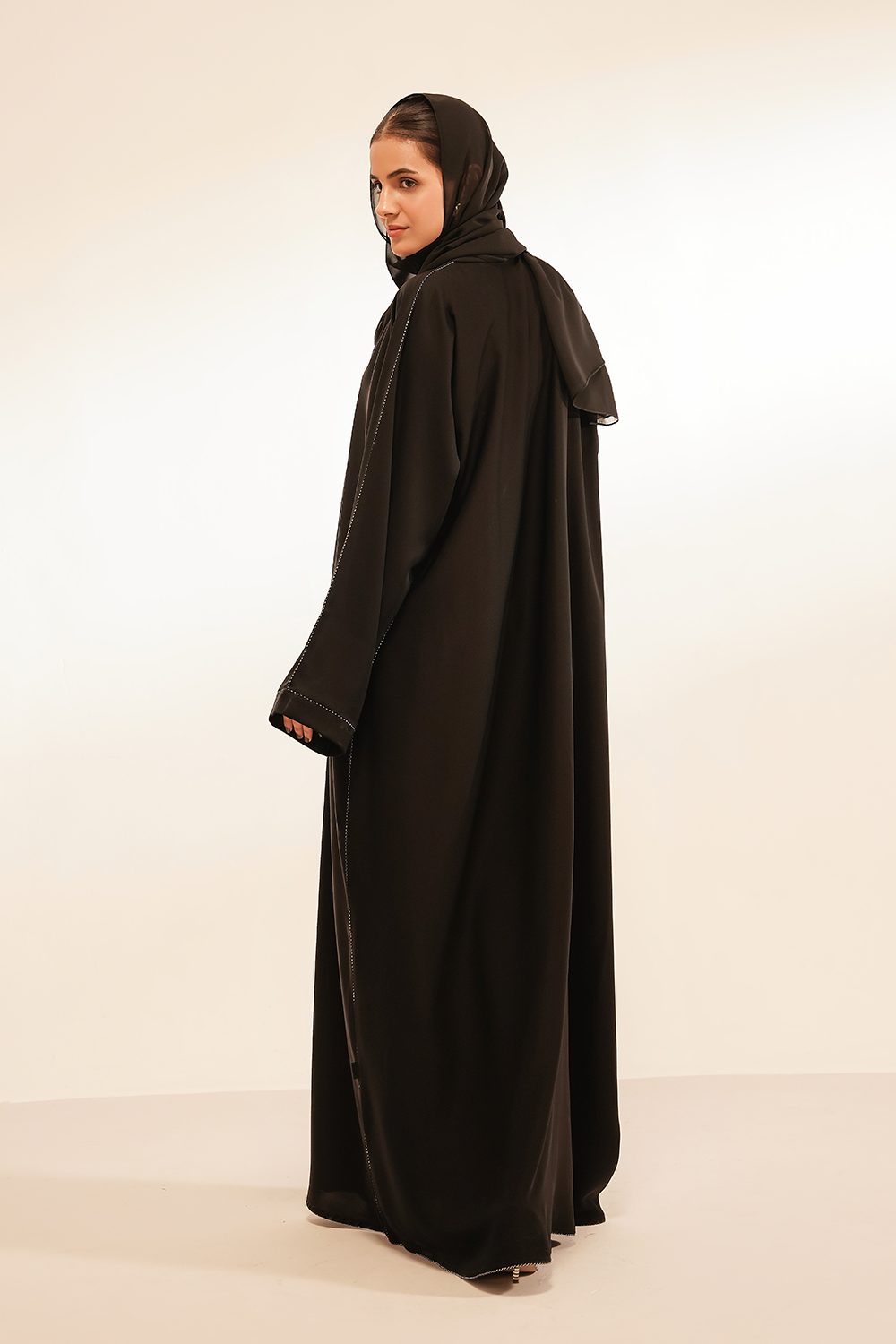 Wahj Abaya Set  | Buttoned Up