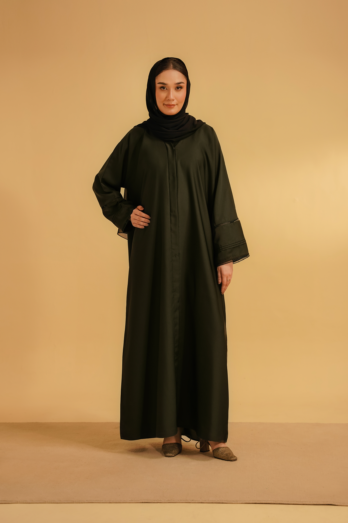 Basic Pleat Abaya | Dark Green