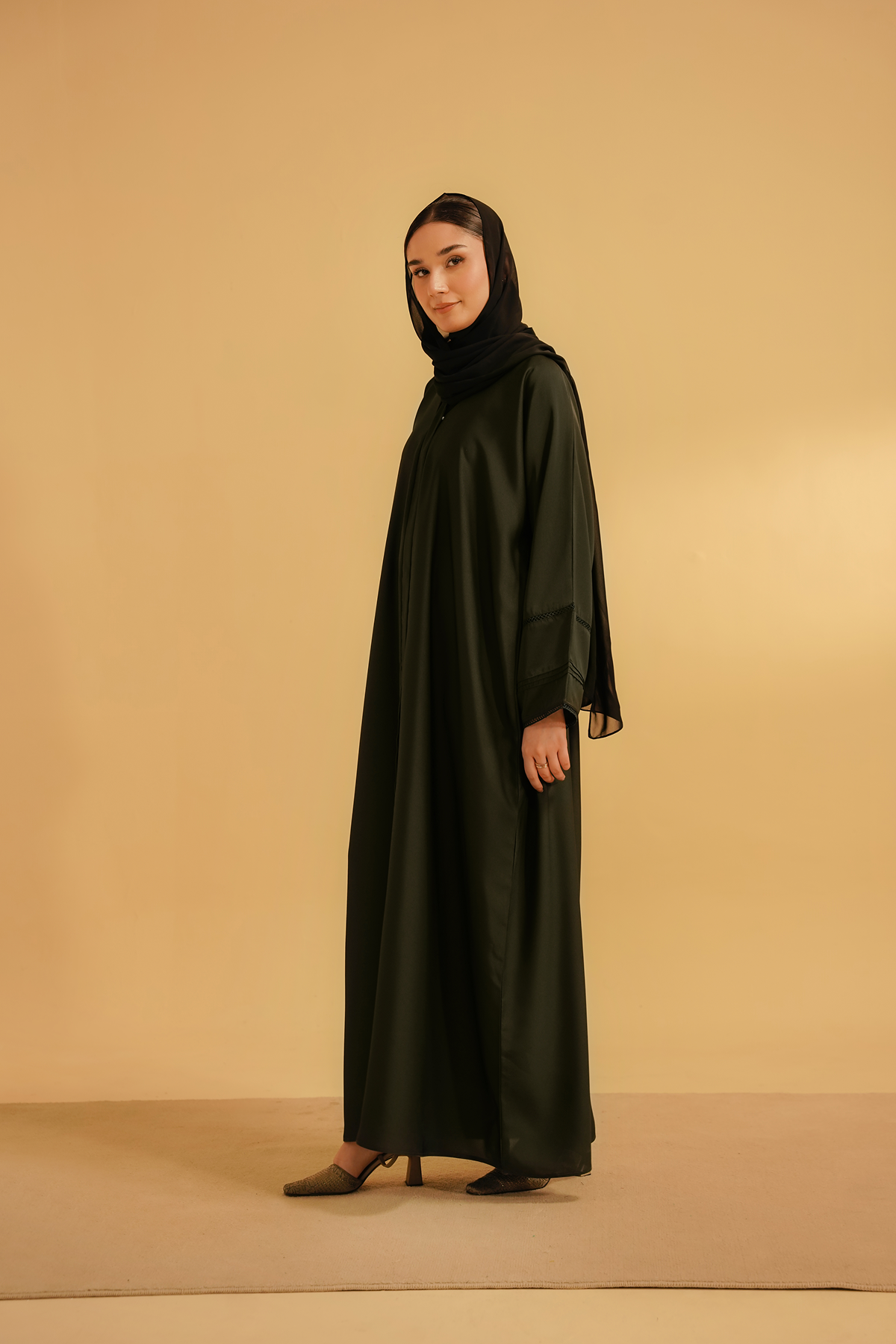 Basic Pleat Abaya | Dark Green