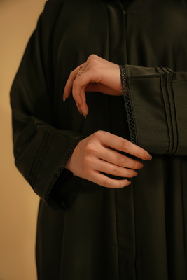 Basic Pleat Abaya | Dark Green