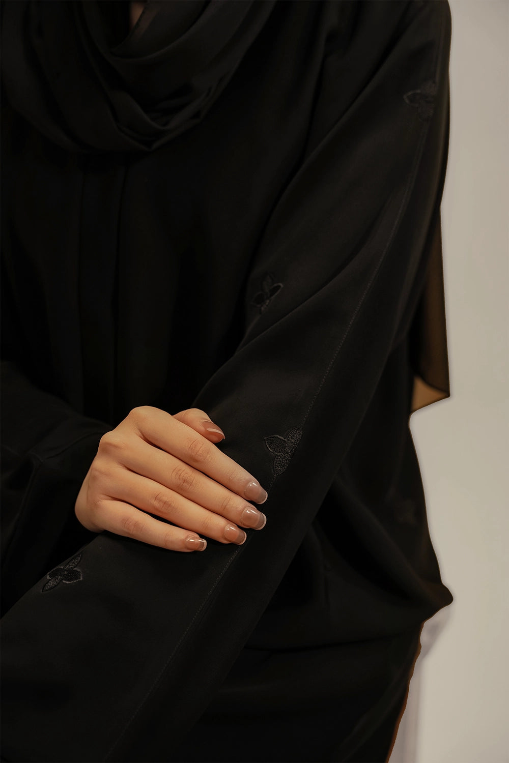 Embroidered Abaya Set | Black