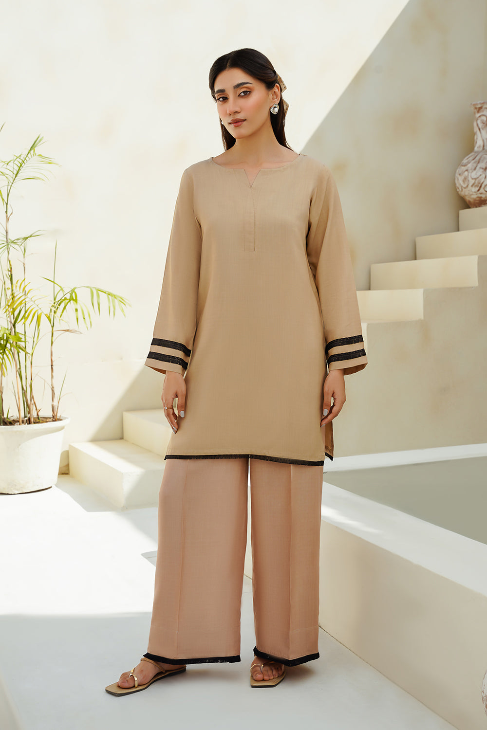 SOLIDS CO-ORD | SANDY BROWN