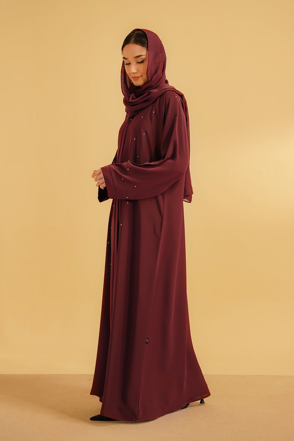 Embellished Abaya Set | Maroon