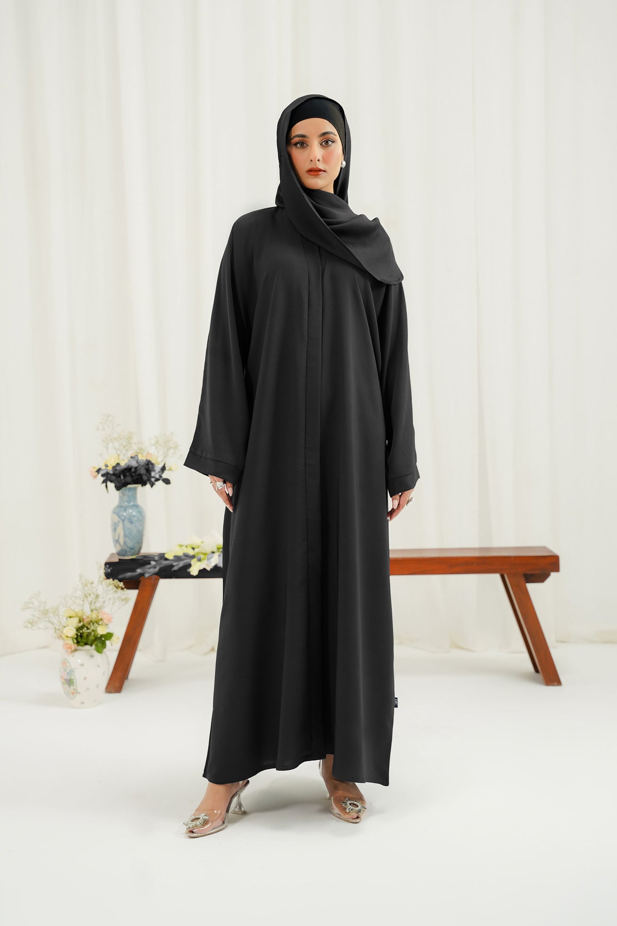 Misk Abaya | Buttoned Up