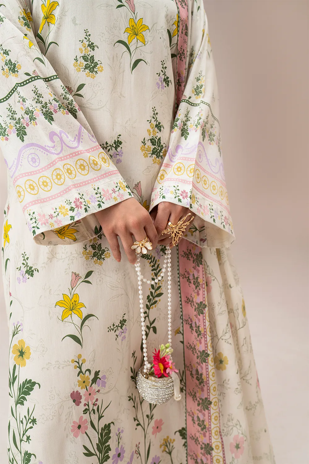Roselle — Ivory Wildflower 3-Piece Set