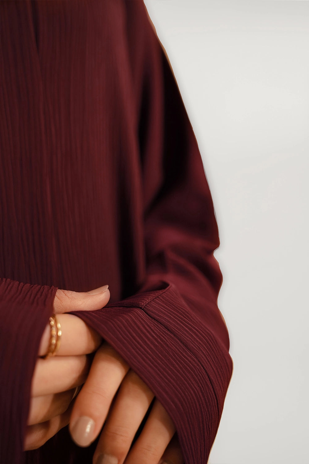 Textured Abaya Set | Maroon