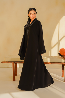 Wahj Abaya | Buttoned Up