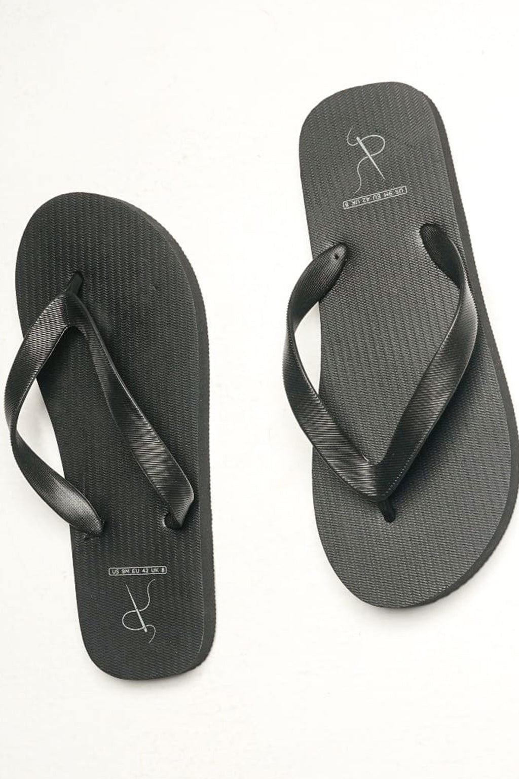 Men Solids Flip Flops