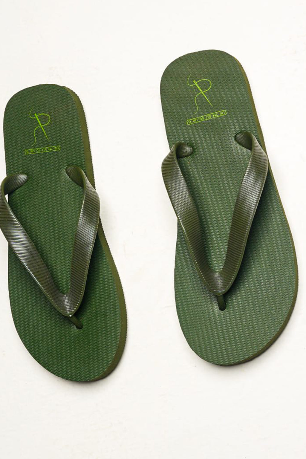 Men Solids Flip Flops