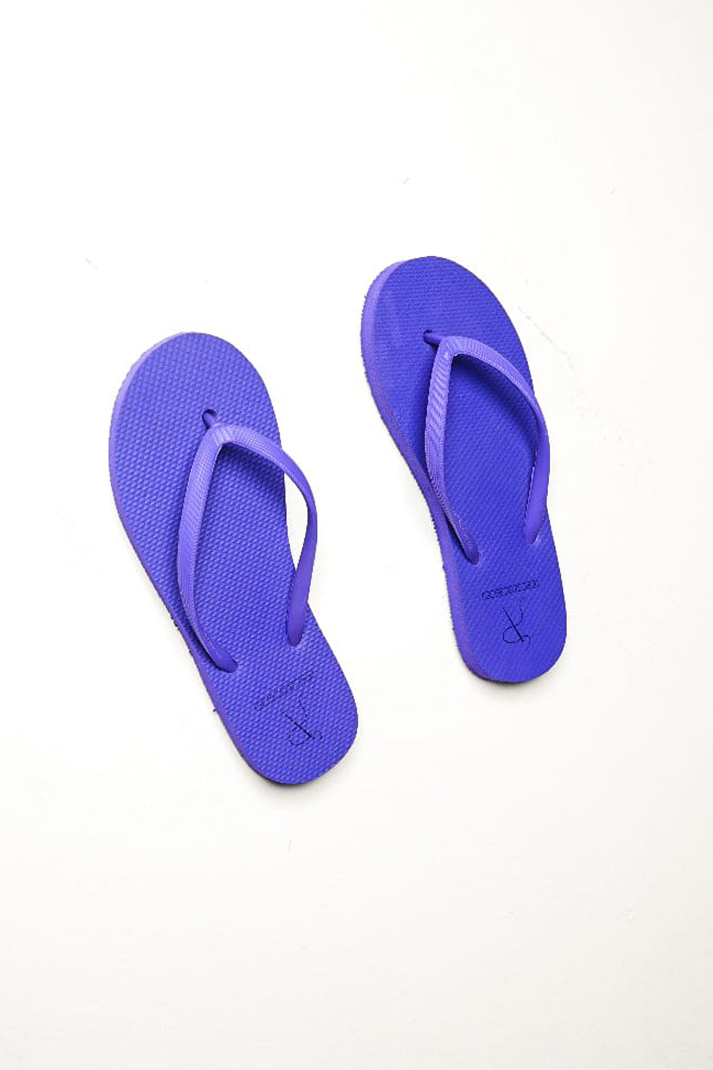 Women Solids Flip Flops