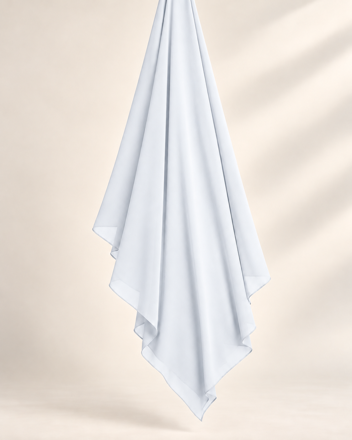 WHITE NIDA SCARF