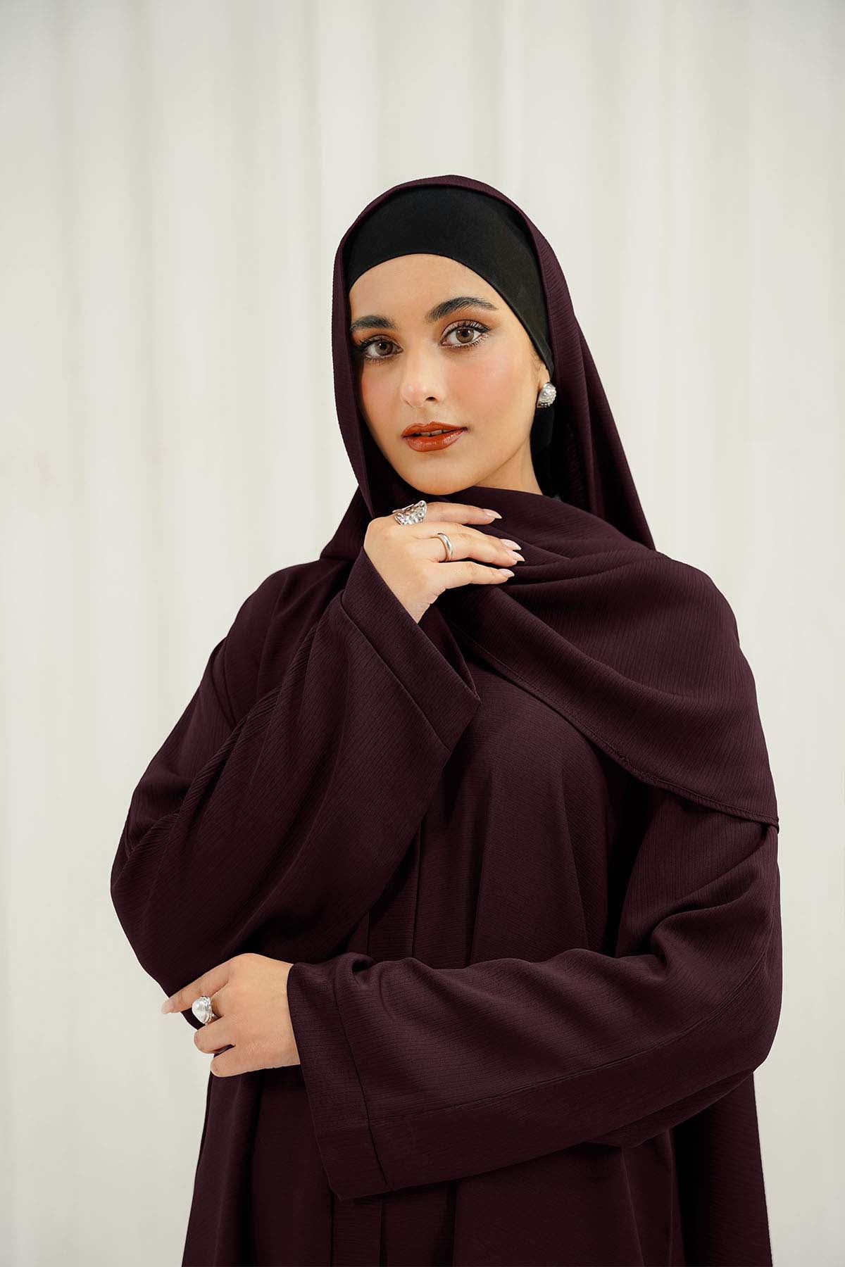 Aurah Abaya | Buttoned Up