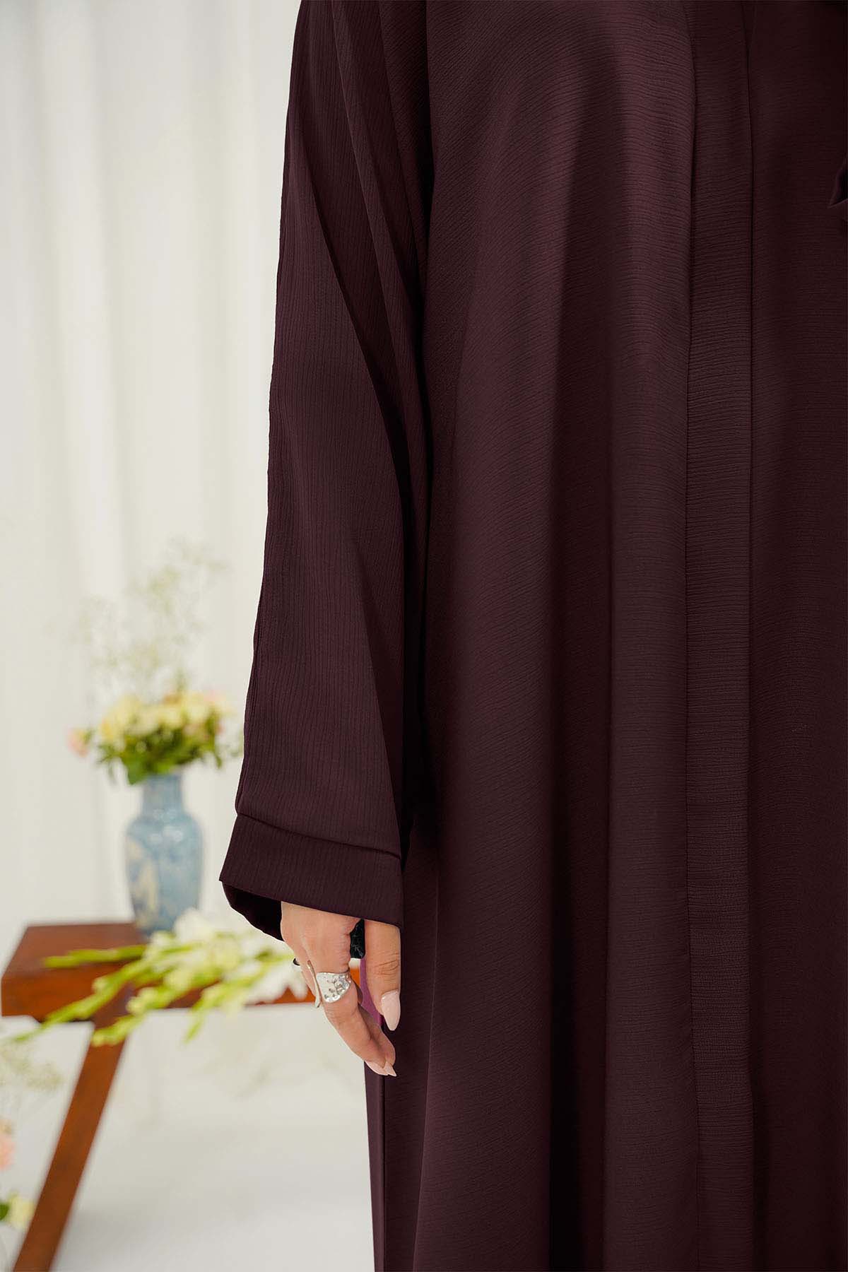 Aurah Abaya | Buttoned Up