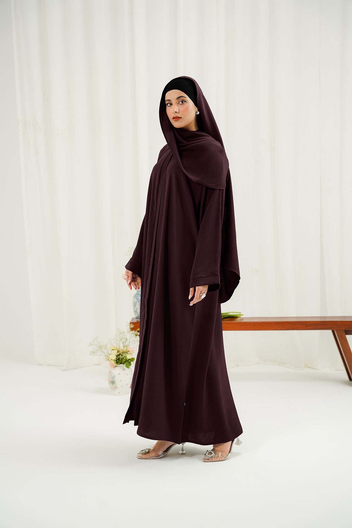 Aurah Abaya | Buttoned Up