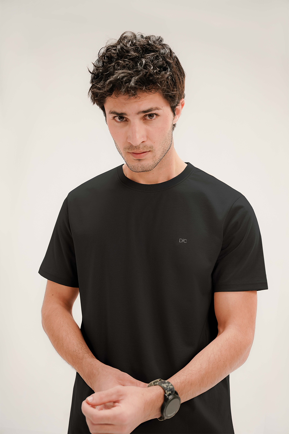 Men - Basic Black T-Shirt