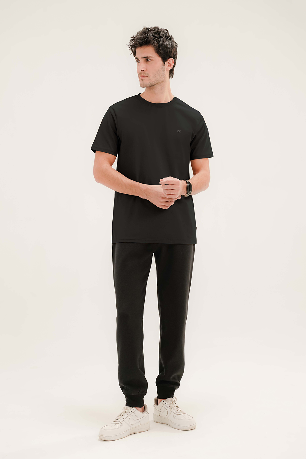 Men - Basic Black T-Shirt