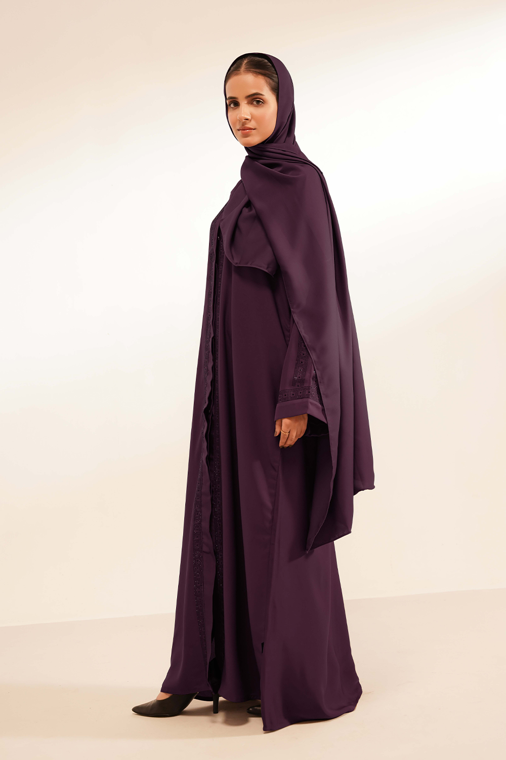 Naddah Abaya Set | Buttoned Up