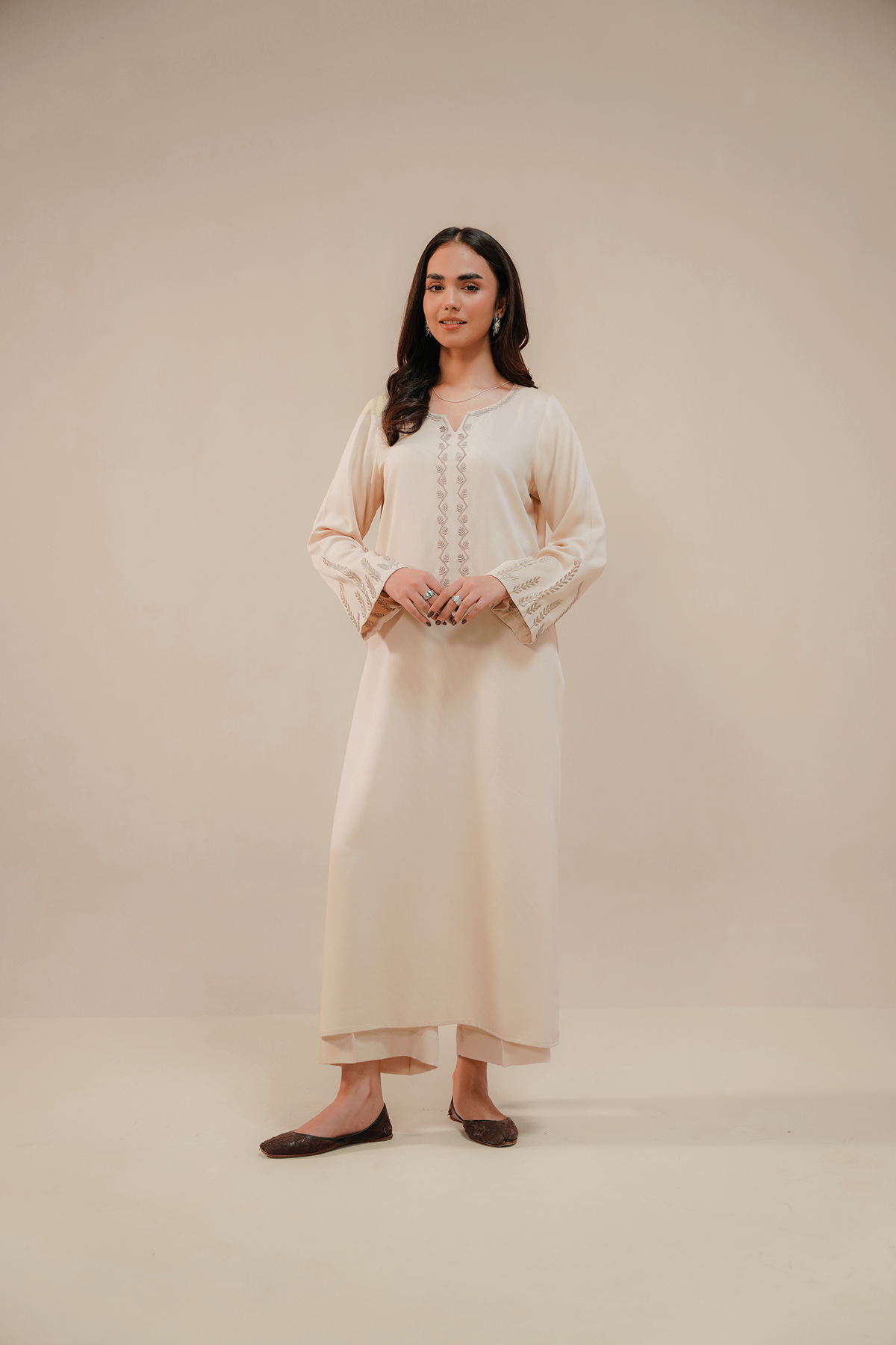 EMBROIDERED CO-ORD | IVORY WHISPER